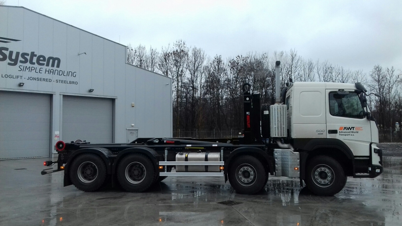 Multilift XR26Z.56 pro společnost AWT