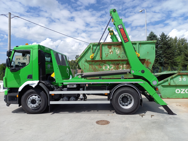 Ramenový nosič kontejnerů MULTILIFT Futura 12 pro ostravské OZO
