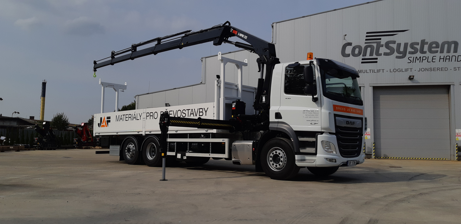 Nový Hiab X-HiPro 232 pro společnost JAF-HOLZ