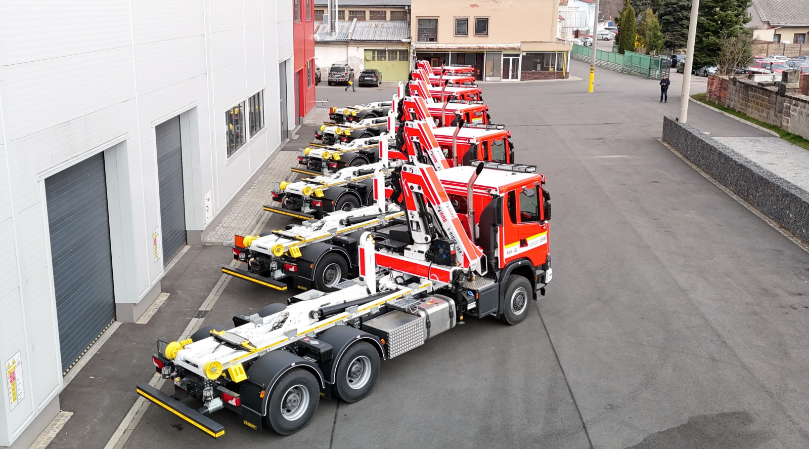SIX HIAB HYDRAULIC CRANES FOR THE CZECH FIRE AND RESCUE DEPARTMENT