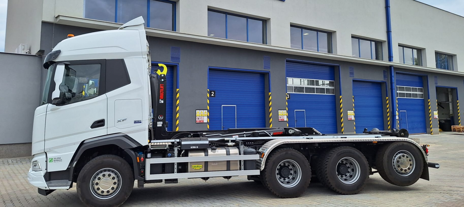 26-ton MULTILIFT Ultima 26S.61 for a company engaged in the production and utilization of biomass